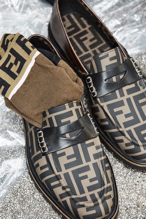 fendi scarpe uomo 2018|fendi jeans sale.